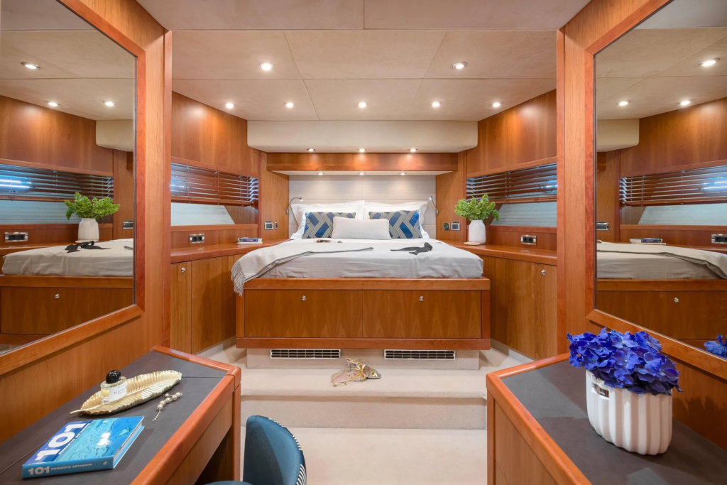 108ft Sunseeker Predator yacht charter Coconut Grove – VIP stateroom
