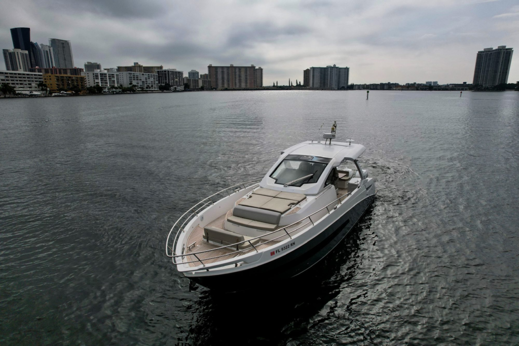 42ft Azimut Verve yacht charter Coconut Grove – aerial view from the bow