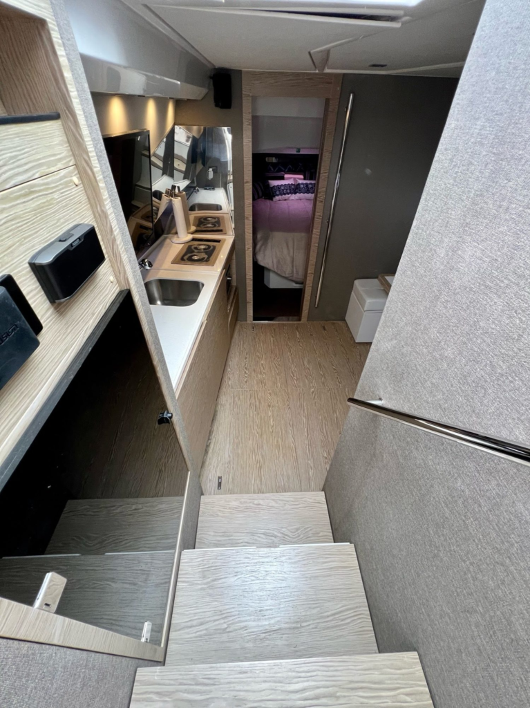 42ft Azimut Verve yacht charter Coconut Grove – stairs to the cabin