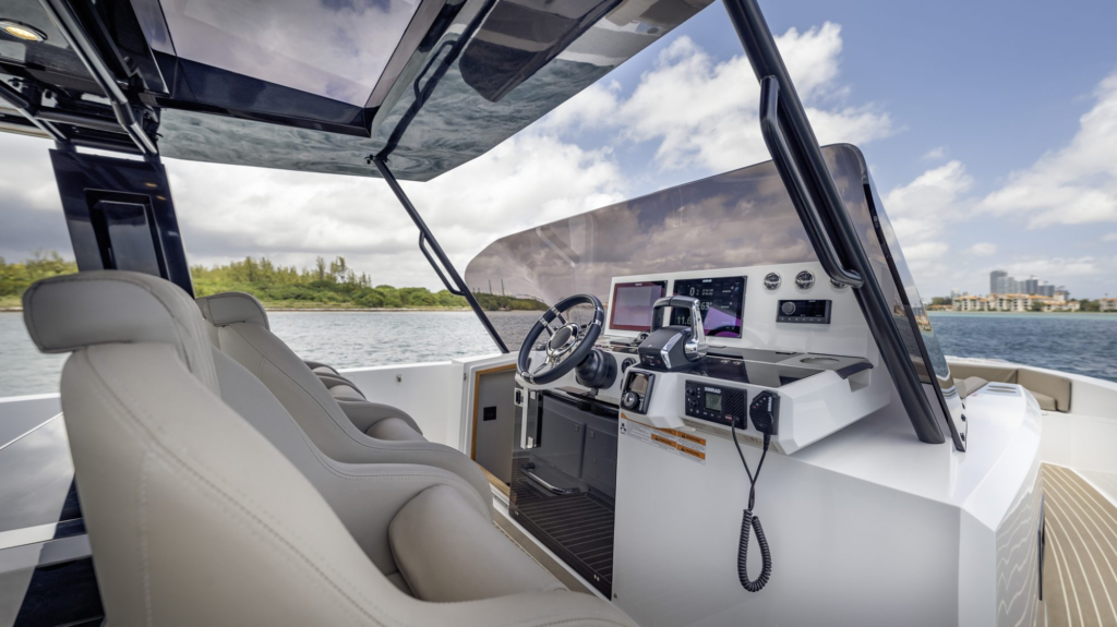 42ft De Antonio D42 yacht charter Coconut Grove – helm seats