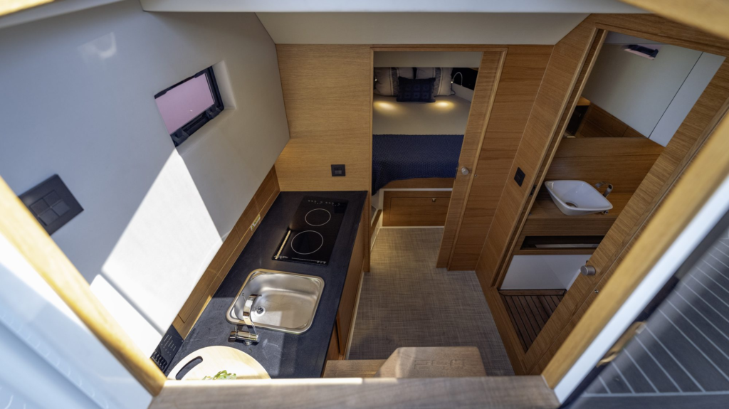 42ft De Antonio D42 yacht charter Coconut Grove – cabin entrance