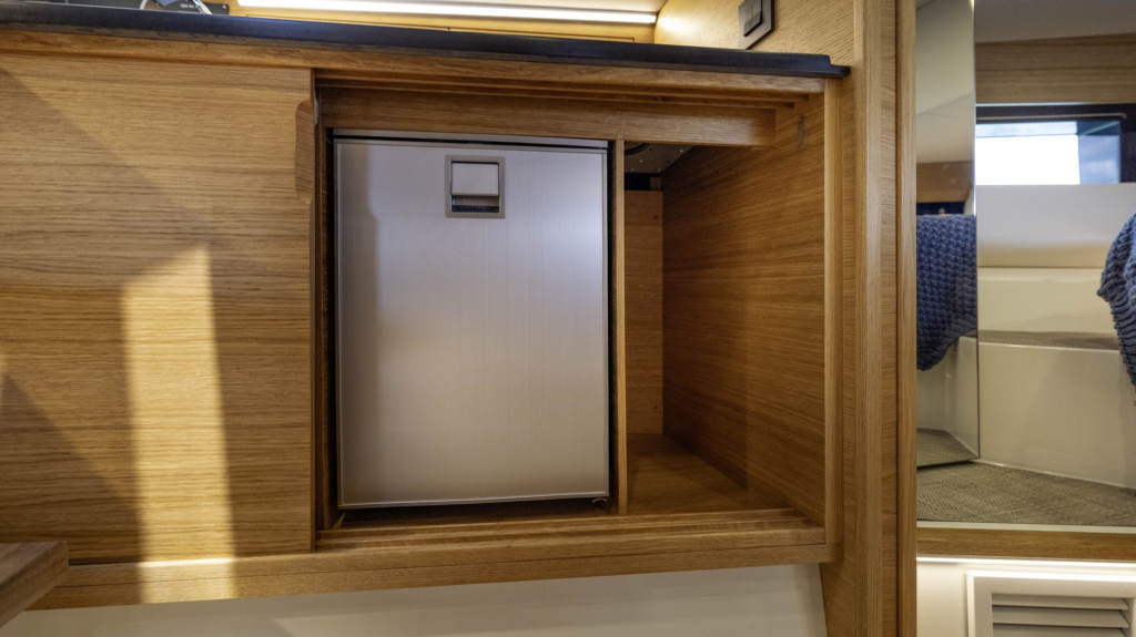 42ft De Antonio D42 yacht charter Coconut Grove – refrigerator