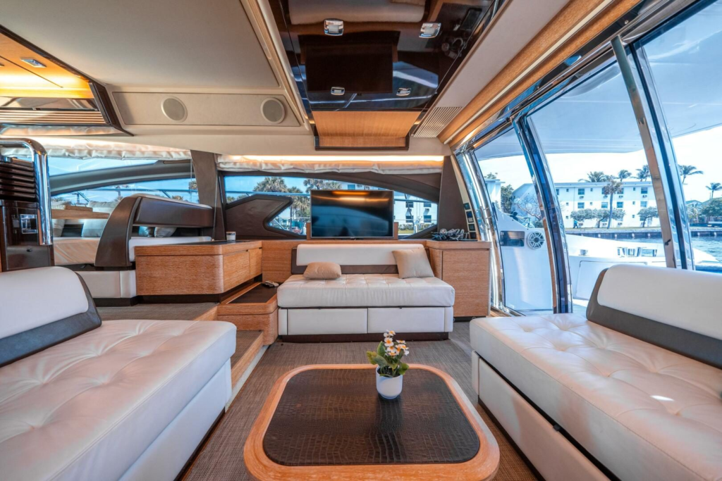 70ft Azimut Flybridge yacht charter Miami Beach – salon galley