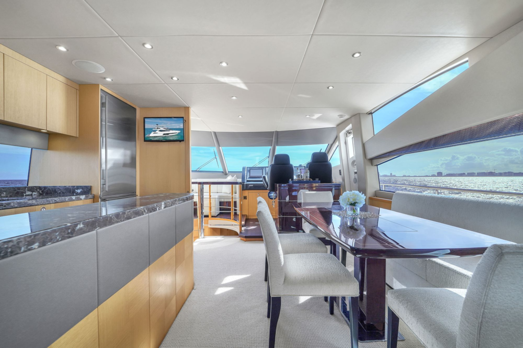 75ft Sunseeker yacht charter Marina Palms – salon dining area