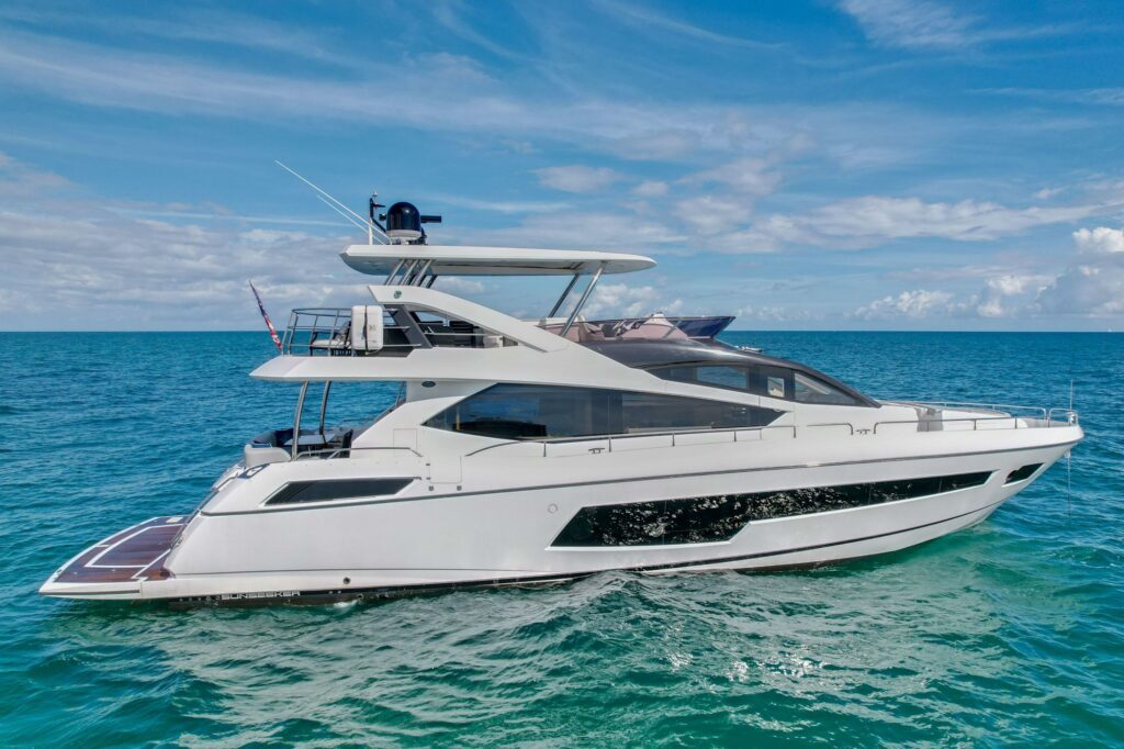 75ft Sunseeker yacht charter Marina Palms – exterior
