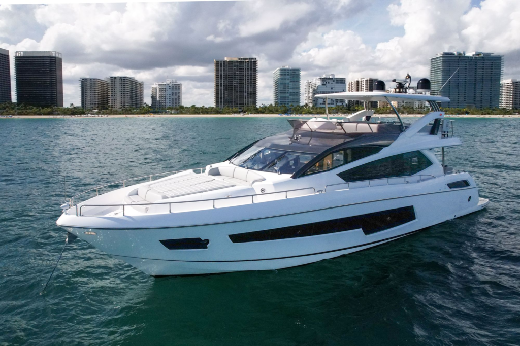 75ft Sunseeker yacht charter Marina Palms – exterior