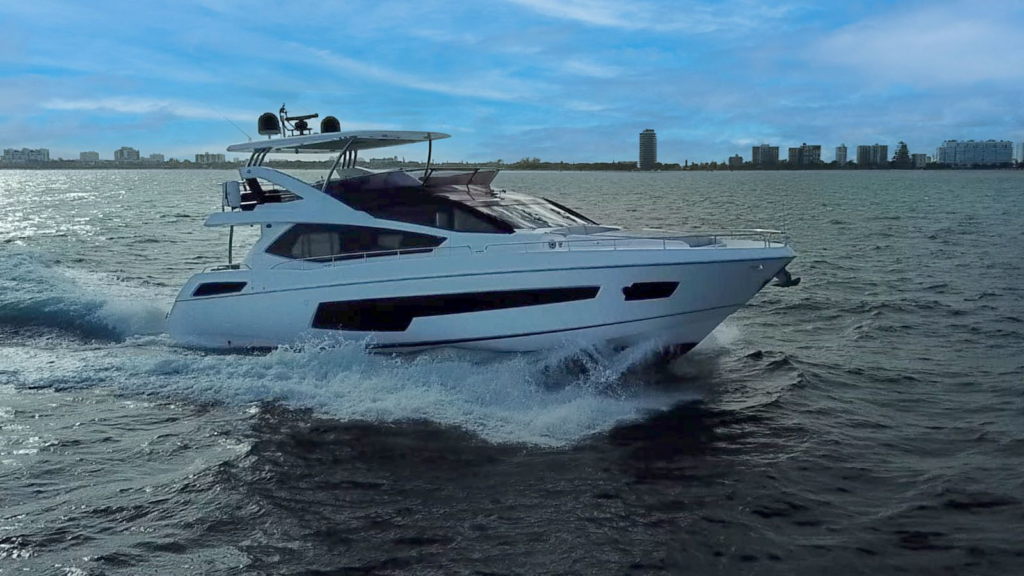 75ft Sunseeker yacht charter Marina Palms – exterior