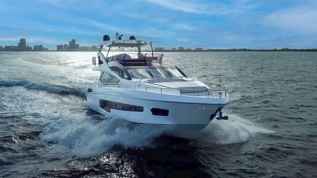 75ft Sunseeker yacht charter Marina Palms – exterior