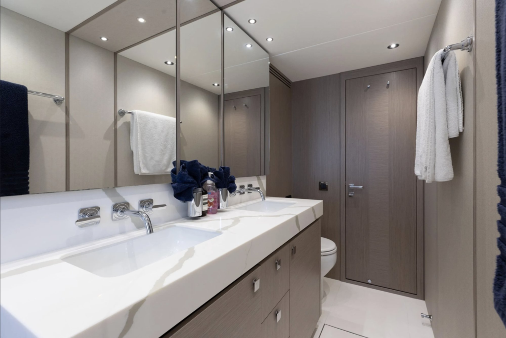 76ft Sunseeker yacht charter Miami – master bathroom vanity