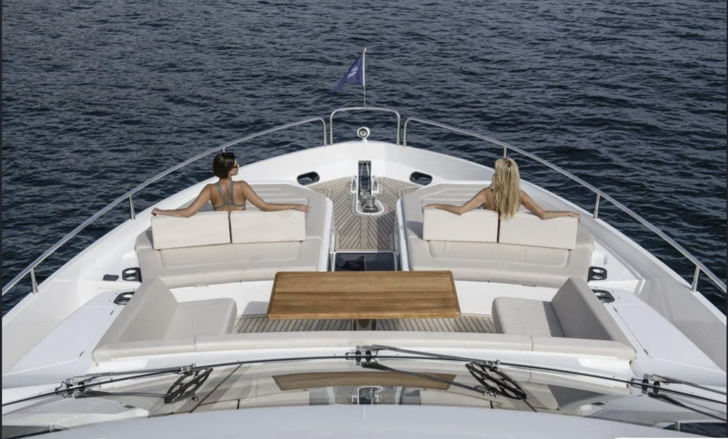 76ft Sunseeker yacht charter Miami – foredeck lounge