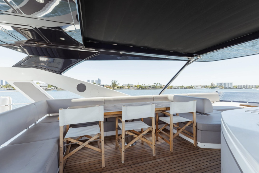 76ft Sunseeker yacht charter Miami – flybridge dining table