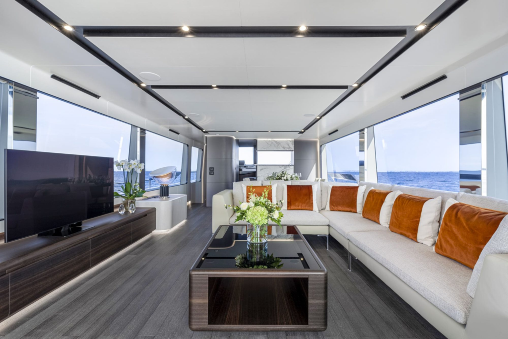85ft Astondoa yacht charter Coconut Grove – main salon