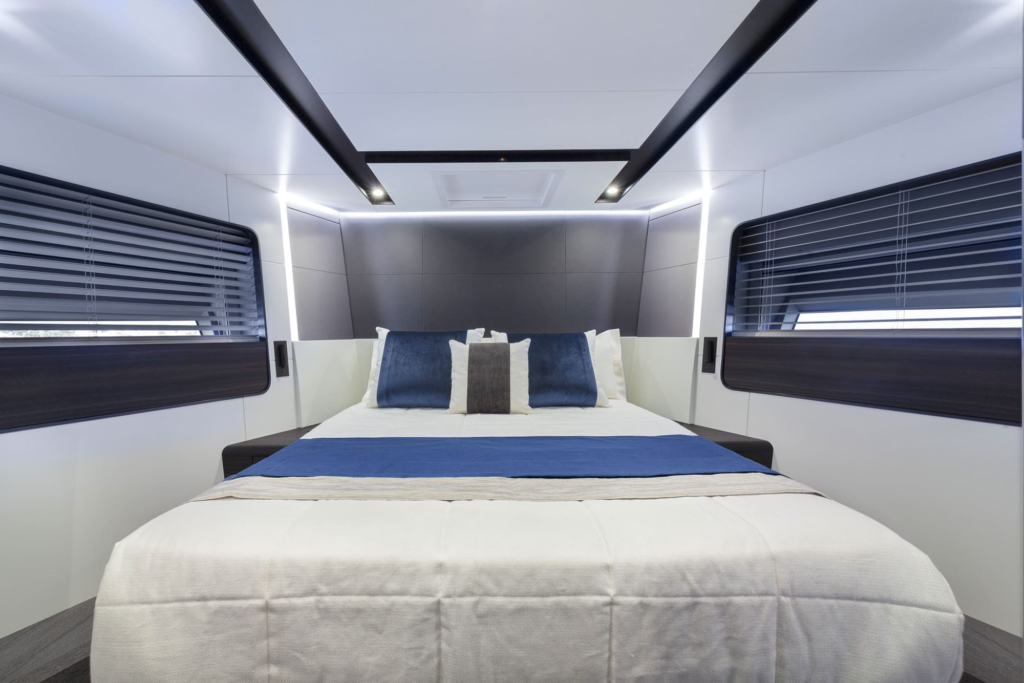 85ft Astondoa yacht charter Coconut Grove – VIP stateroom