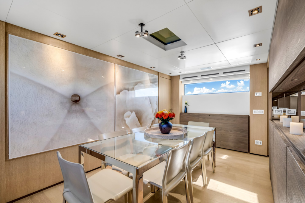 97ft Sanlorenzo yacht charter Miami – formal dining room