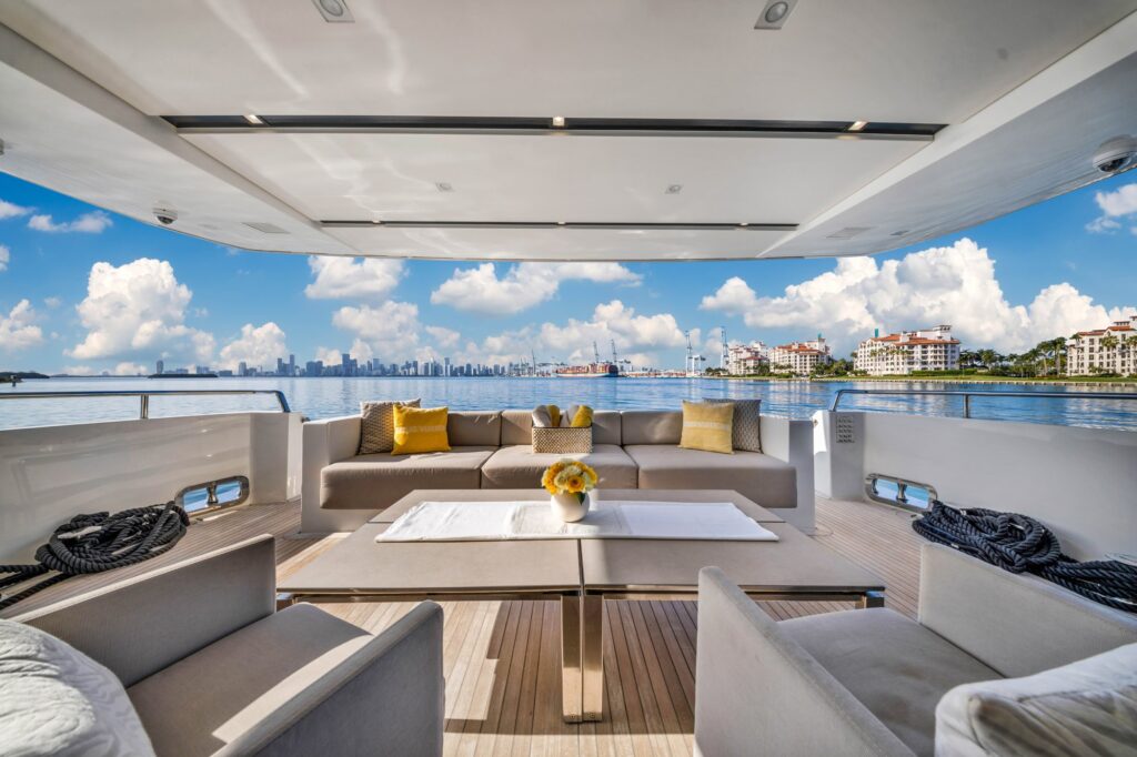 97ft Sanlorenzo yacht charter Miami – flybridge lounge under the hardtop